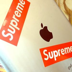 Meet your Posher, Phoebe